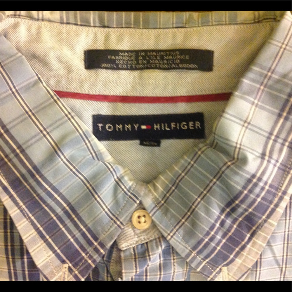 TOMMY HILFIGER PLAID DRESS SHIRT XL